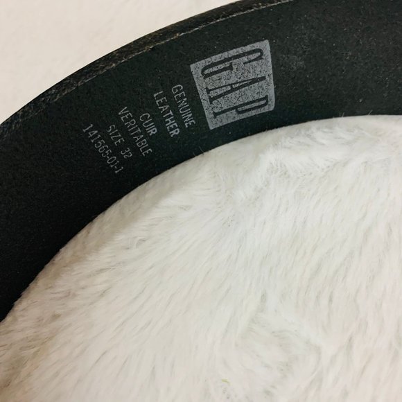 Vintage Gap Leather Black Belt with Embroidered Flowers - Picture 5 of 7